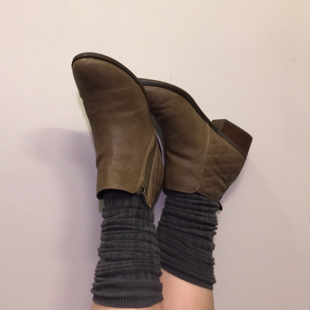 Quilted ankle booties